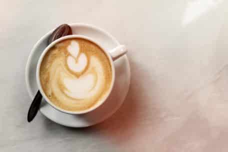 Kawa zbożowa doskonałą alternatywą dla kawy bezkofeinowej arabica