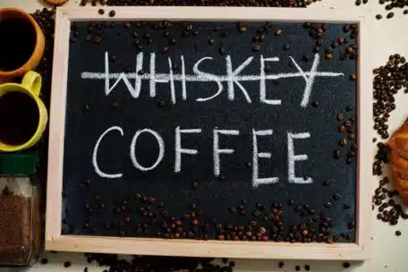 Kawa z whisky – takiej zimowej kawy nikt nie odmówi