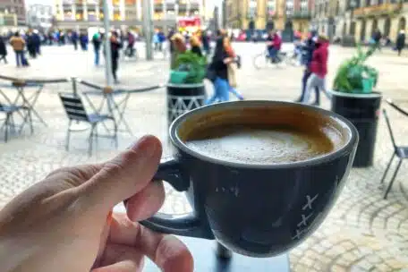 Kawa w czasie podróży, czyli jak cieszyć się dobrą kawą poza domem