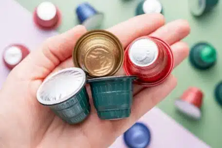 Ekologiczna ocena kapsułek do kawy: wpływ na środowisko i alternatywy zero-waste